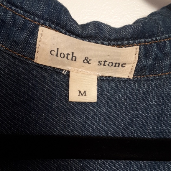 Cloth and Stone Chambray dress - Picture 3 of 6